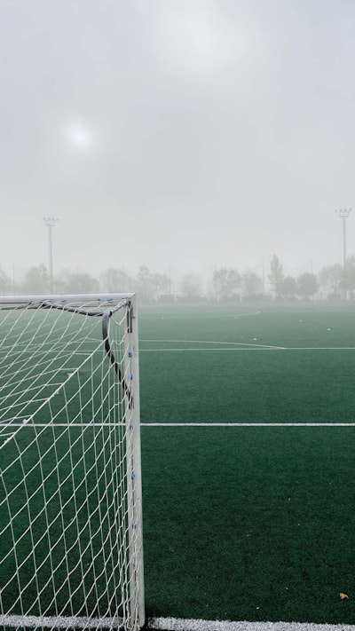 مباراة الأهلي والهلال السعودي كاملةمواجهة نارية بين عمالقة الكرة السعودية